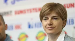 Екатерина Дафовска оглави клуб по биатлон в Чепеларе