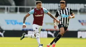 Уест Хем с грешна стъпка при гостуването на Нюкасъл