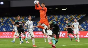 {{ otherArticle[0].article.title }}