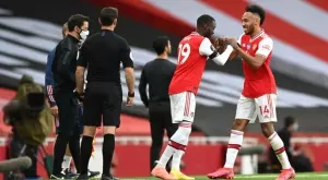 {{ otherArticle[0].article.title }}