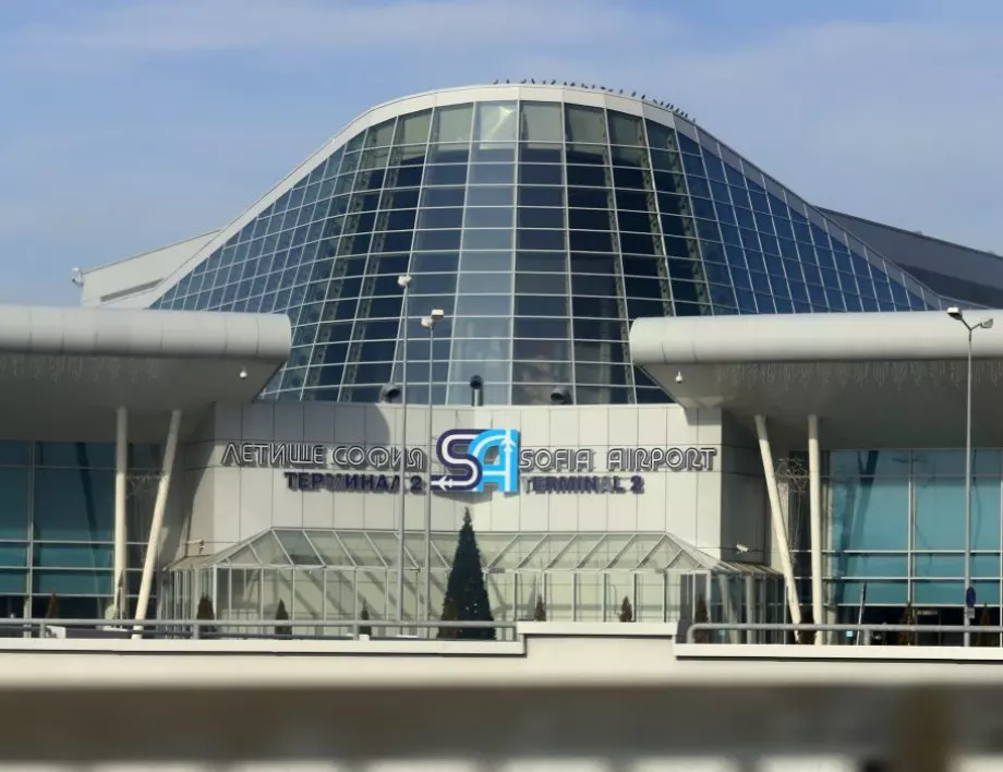 Немска фирма ще почиства летище София 