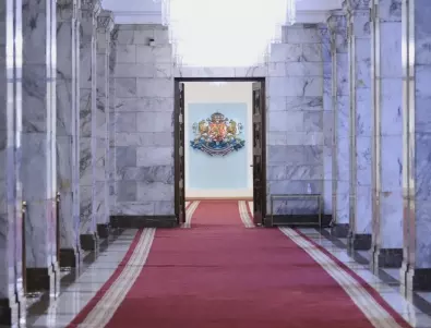 Колко мандата са връчили българските президенти досега? (СНИМКИ)