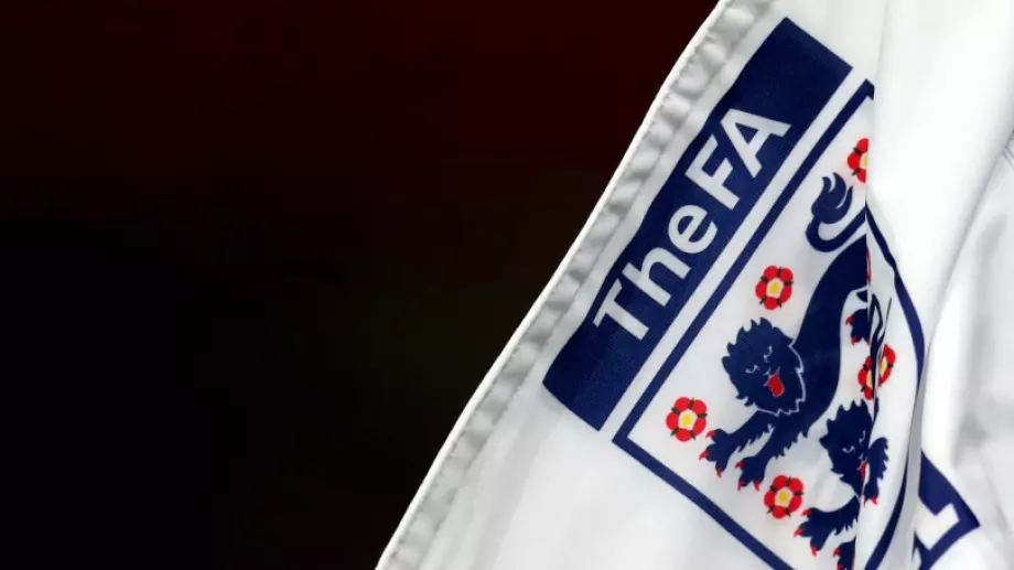 Английската футболна асоциация приветства новините за разпадане на Суперлигата