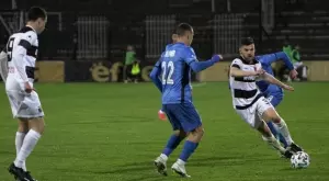 Първа лига по ТВ: Къде да гледаме Локомотив (Пд) - Левски?