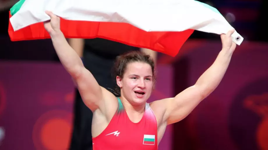 България има своята световна шампионка в борбата - Биляна Дудова стъпи на върха!