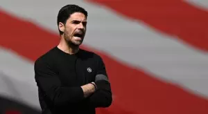 {{ otherArticle[0].article.title }}