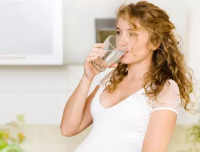 Kакво се случва, ако пиете твърде много вода?