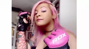 {{ otherArticle[0].article.title }}