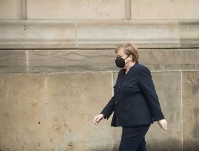 Тръгва си най-влиятелната жена в Европа. Коя е Меркел?  