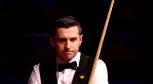 "Удар на деня" в "Крусибъл": Марк Селби не си поплюва (ВИДЕО)