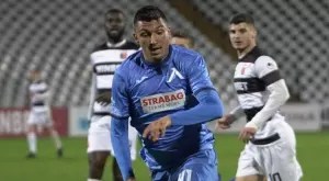 Георги Александров не падна духом и демонстрира уважението си към Левски