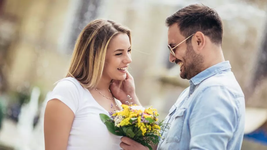 5-те зодии с нова връзка през МАЙ