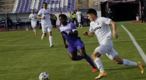 {{ otherArticle[0].article.title }}