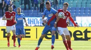 Програмата за Първа лига до края: Дербита, баражи и всички мачове