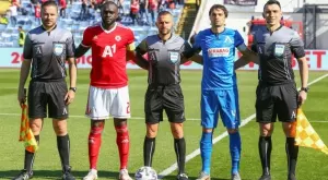 {{ otherArticle[0].article.title }}