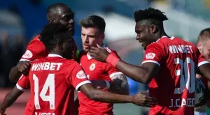 {{ otherArticle[0].article.title }}