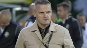 {{ otherArticle[0].article.title }}