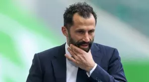 Байерн Мюнхен взе решение за съдбата на спортния си директор 