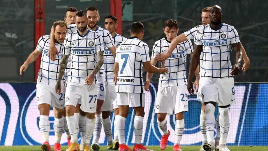 Интер дръпна с 14 точки на върха в Серия А