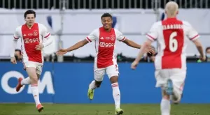 {{ otherArticle[0].article.title }}