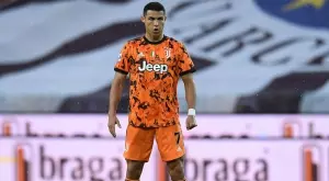 {{ otherArticle[0].article.title }}