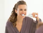 Ново проучване предупреждава, че обичайните навици при използване на четка за зъби могат да увеличат риска от рак 