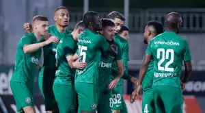 {{ otherArticle[0].article.title }}