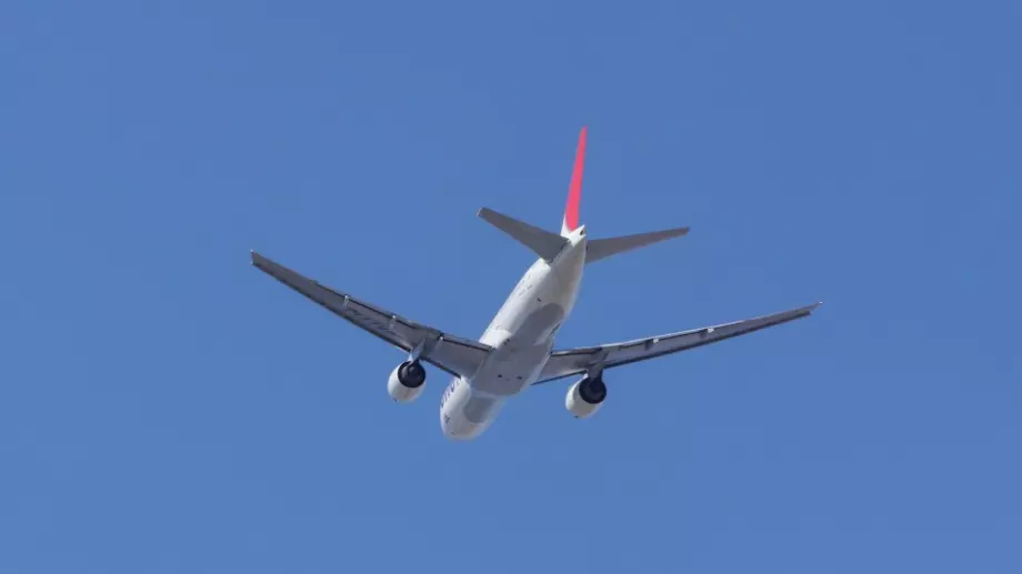 Авиокомпании спират полети до Минск  