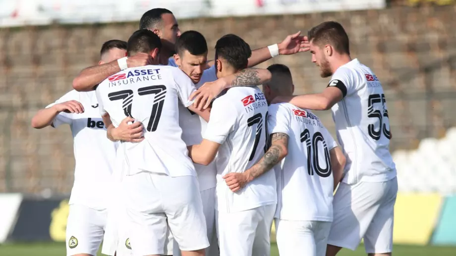 Славия на 1/8-финал за Купата на България след обрат срещу Марица Пловдив