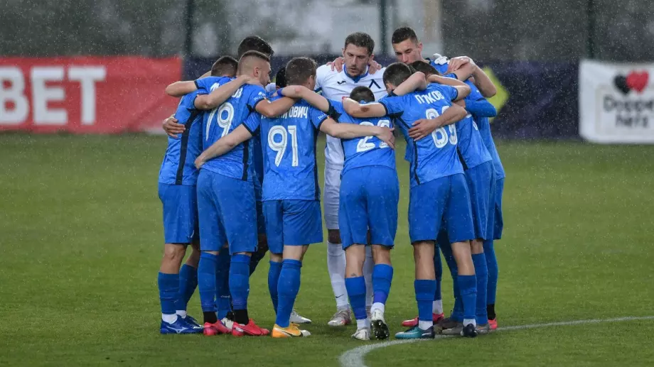 Левски и Черно море получили лизензите за новия сезон в Първа лига под условие