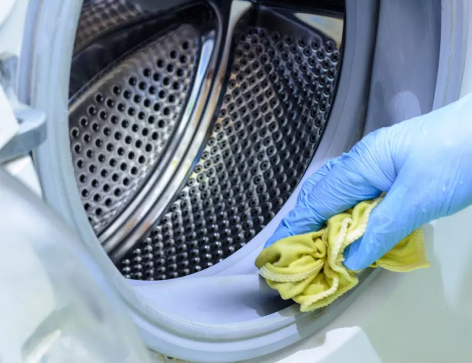 Почистете гуменото уплътнение на пералнята с това