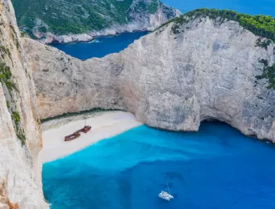 Италиански туристи отнесоха по 5000 евро глоба за нарушаване на карантината в Гърция 
