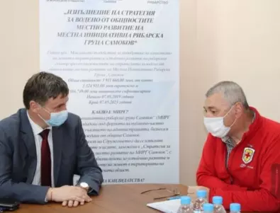 Кметът на Самоков купува моторна шейна за Боровец по европроект