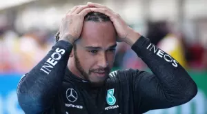 Хамилтън може да стартира последен в Гран при на Турция 