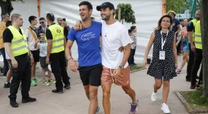 {{ otherArticle[0].article.title }}