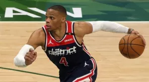 Уестбрук изравни трипъл-дабъл рекорда на Робъртсън 