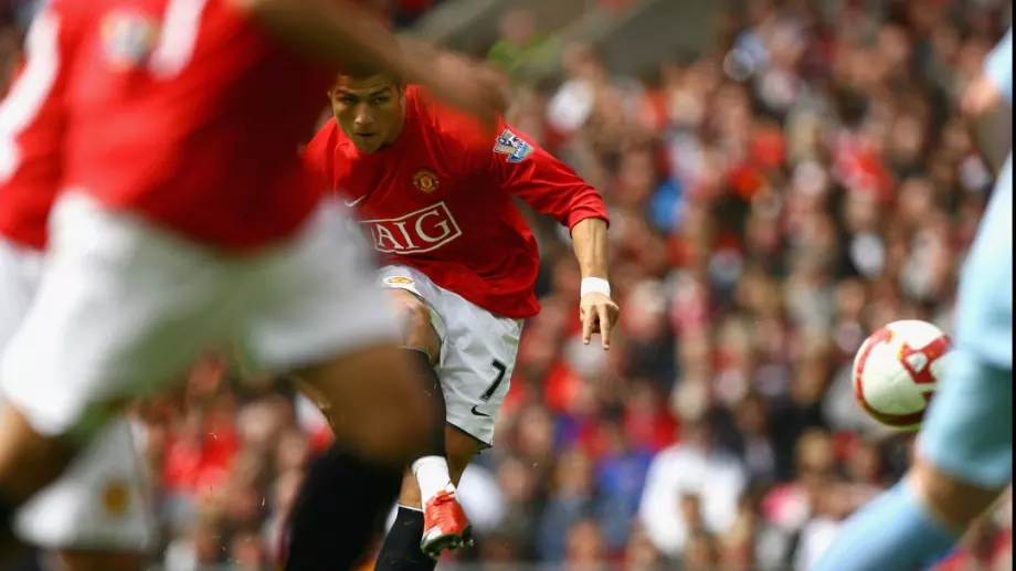 Преди 12 години: Роналдо вкарва последния си гол за Манчестър Юнайтед (ВИДЕО)
