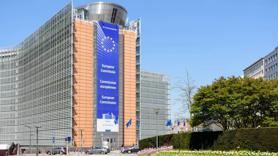 Европейската комисия вече е изплатила над 150 милиарда евро по плановете за възстановяване