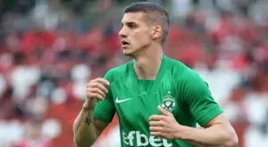 {{ otherArticle[0].article.title }}