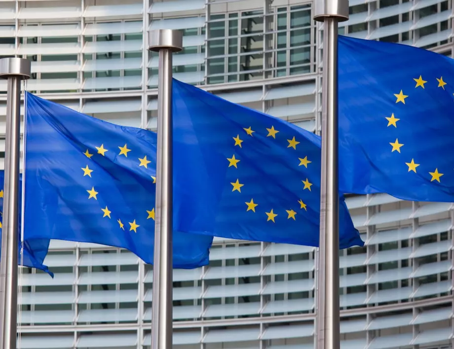 Брюксел ще защити върховенството на законодателството на ЕС в Полша