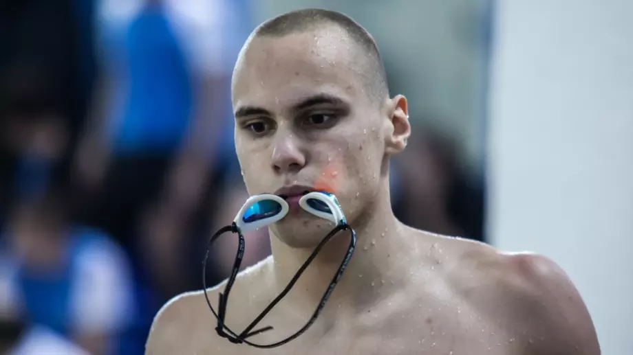 Антъни Иванов остана далеч от националния си рекорд и отпадна още в сериите