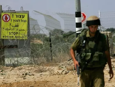 Израел изтегля военни части от Газа