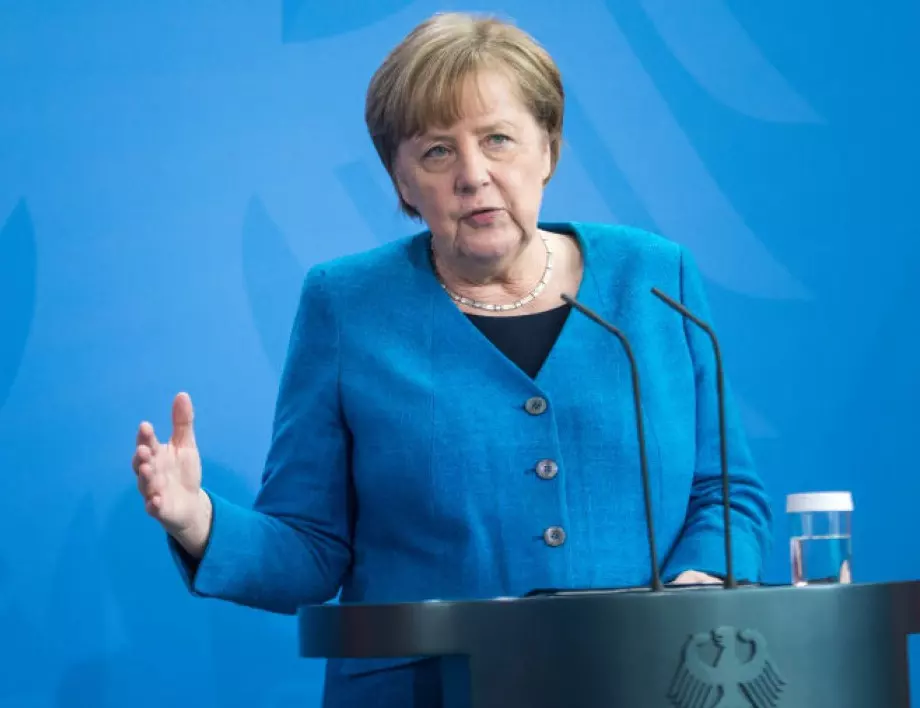 Меркел: Искаме да избегнем дълъг преходен период след изборите