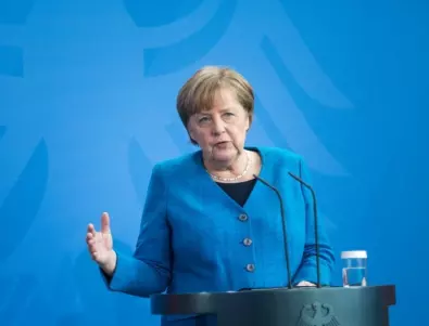 Меркел получи медал за особени заслуги в областта на политиката 