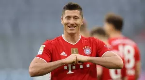 Джентълмен до дупка: Как Роберт Левандовски коментира триумфа на Лионел Меси?!