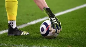 Мач в португалския елит бе преустановен, след като домакинът остана с 6 души на терена