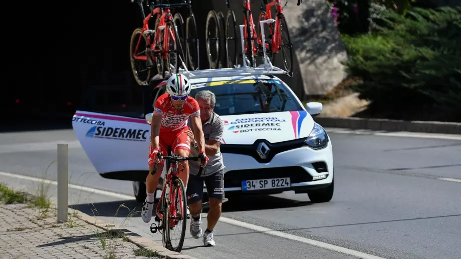Впечатляваща победа на Андреа Вендраме в 12-ия етап на Джиро д'Италия