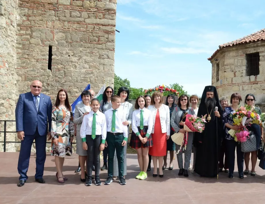 Община Видин отпразнува 24 май с тържествено честване в крепостта „Баба Вида“ (СНИМКИ)