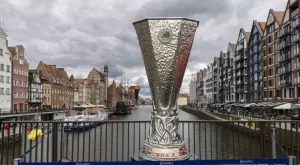 {{ otherArticle[0].article.title }}