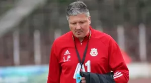 {{ otherArticle[0].article.title }}